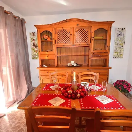 Casa Caracas * פלאייה דה לאס אמריקס